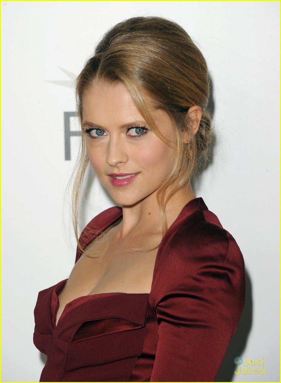 Teresa Palmer: Petty Fest West 2012