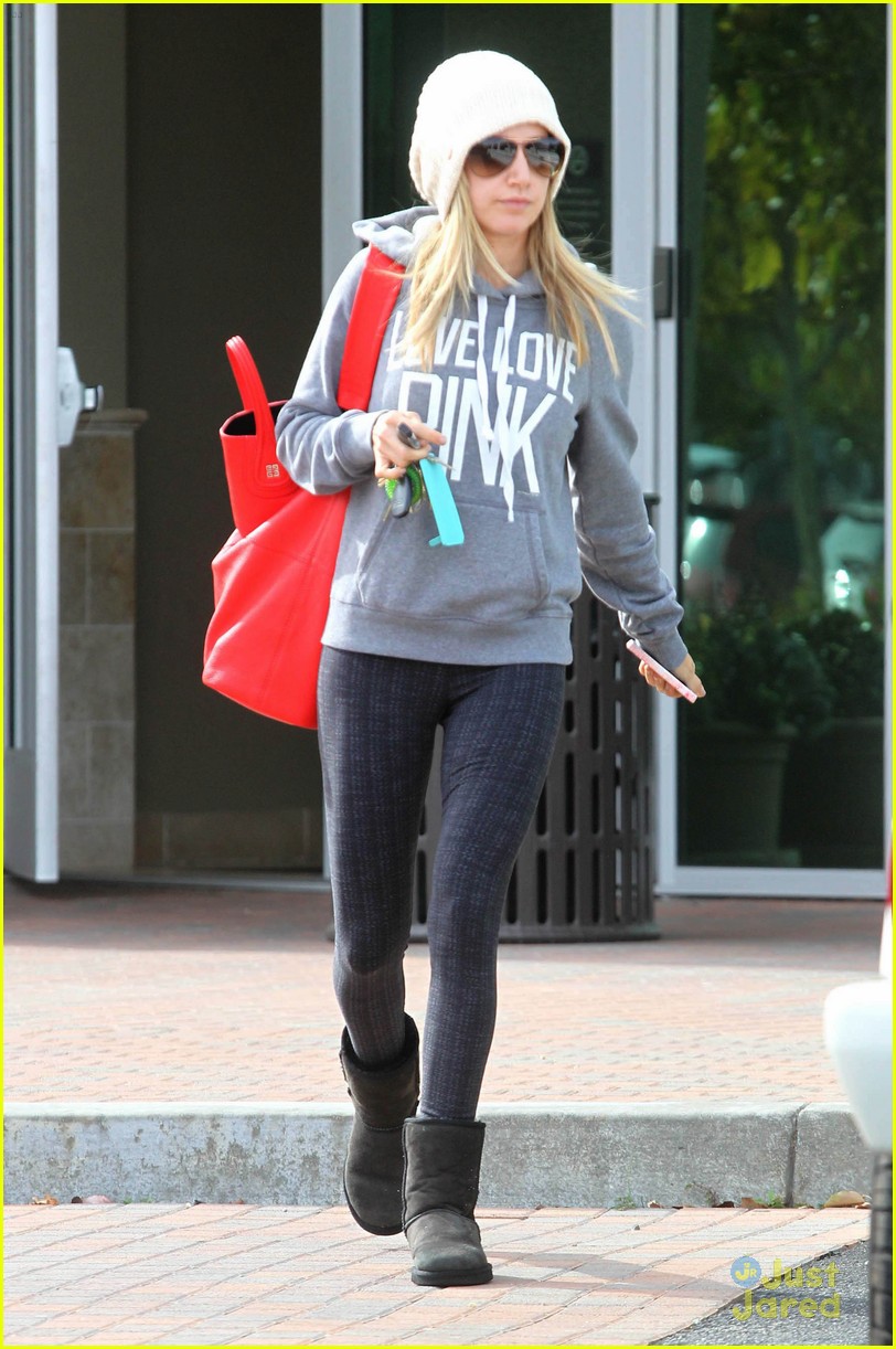Ashley Tisdale Loves Pink