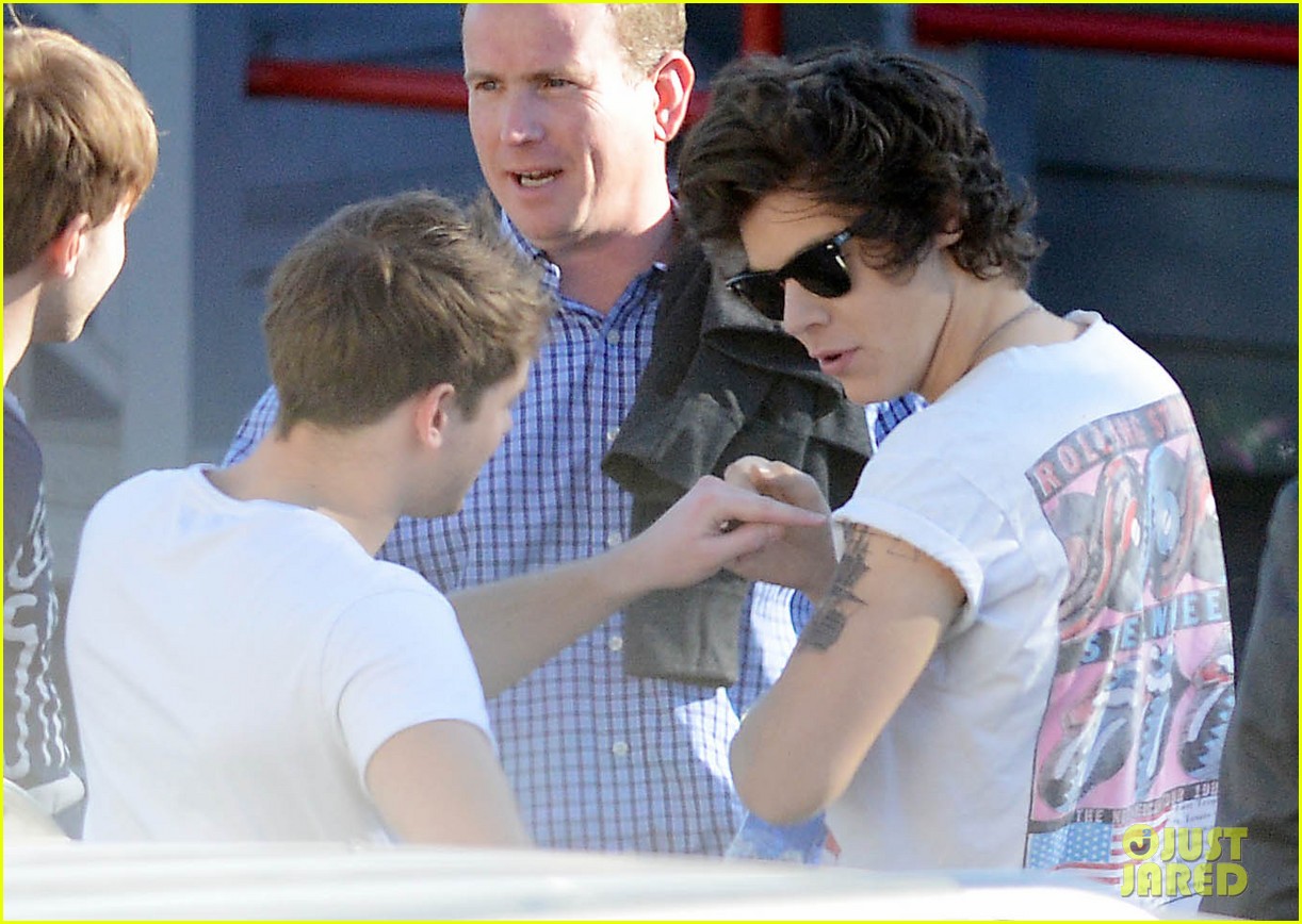 One Direction: Hanging Out Backstage at 'X Factor'