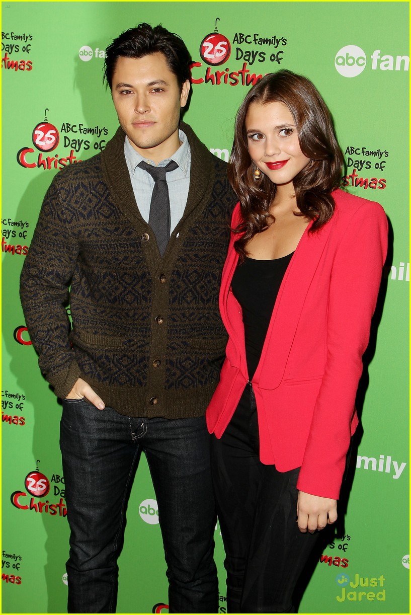 Alexandra Chando & Blair Redford: Skating In A Winter Wonderland