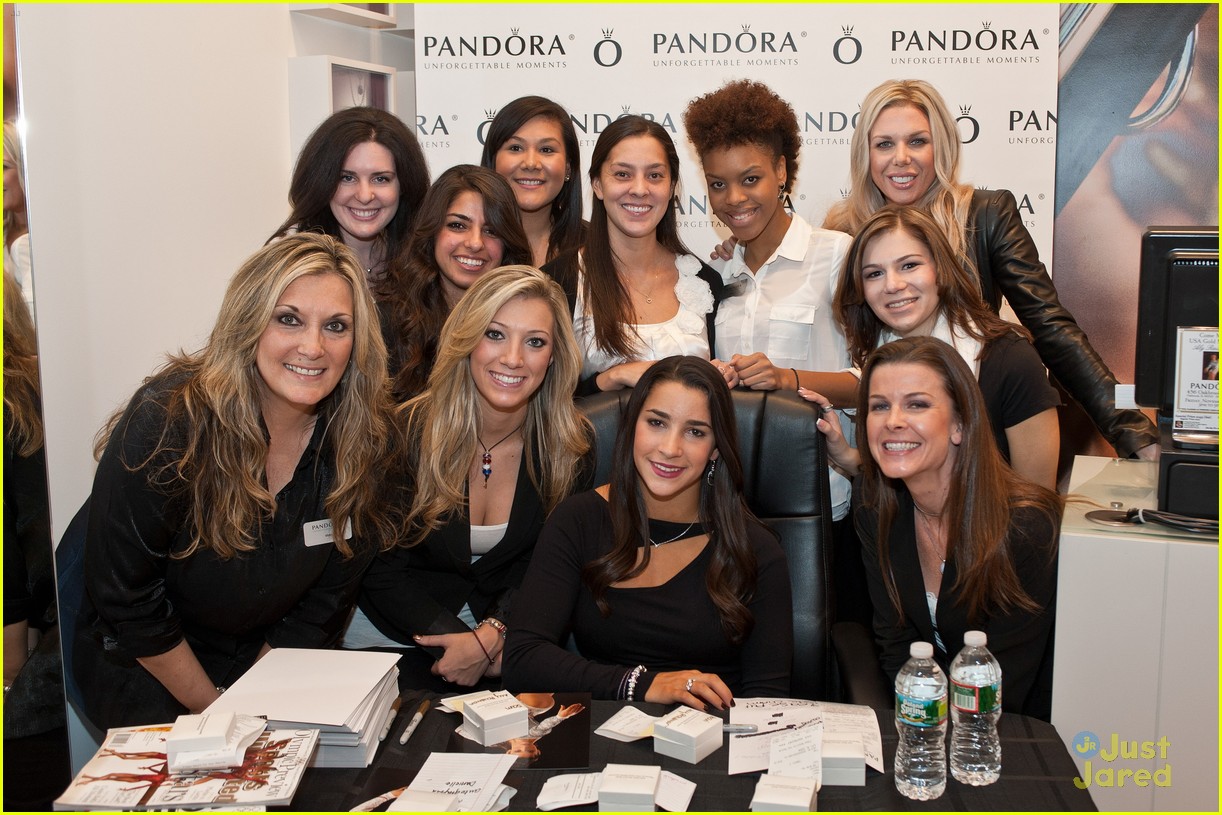 Aly Raisman: Pandora Store Signings