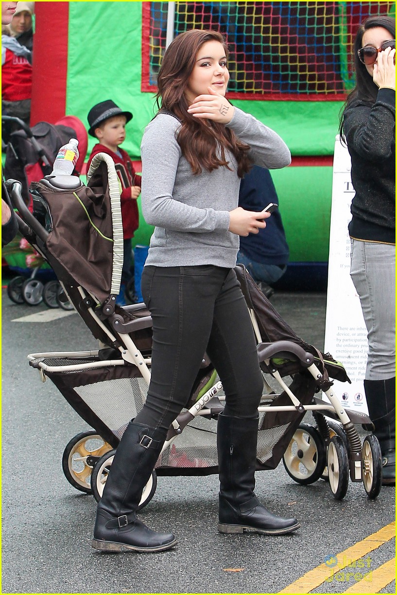 Ariel Winter: Santa Visit in Studio City