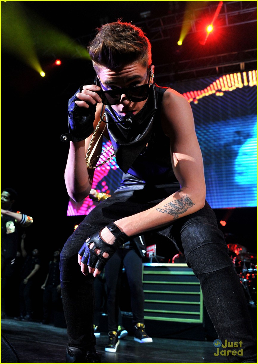 Justin Bieber: Hot 99.5's Jingle Ball in Washington, D.C.
