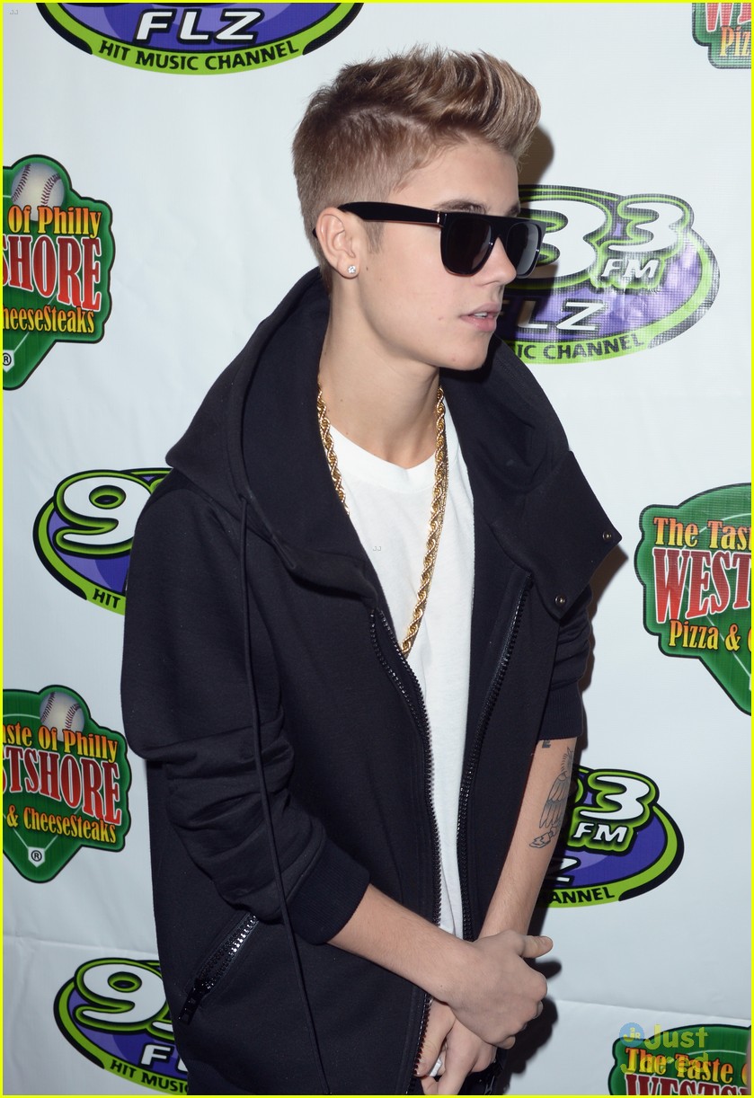 Justin Bieber: 93.3 FLZ Jingle Ball 2012 in Tampa!