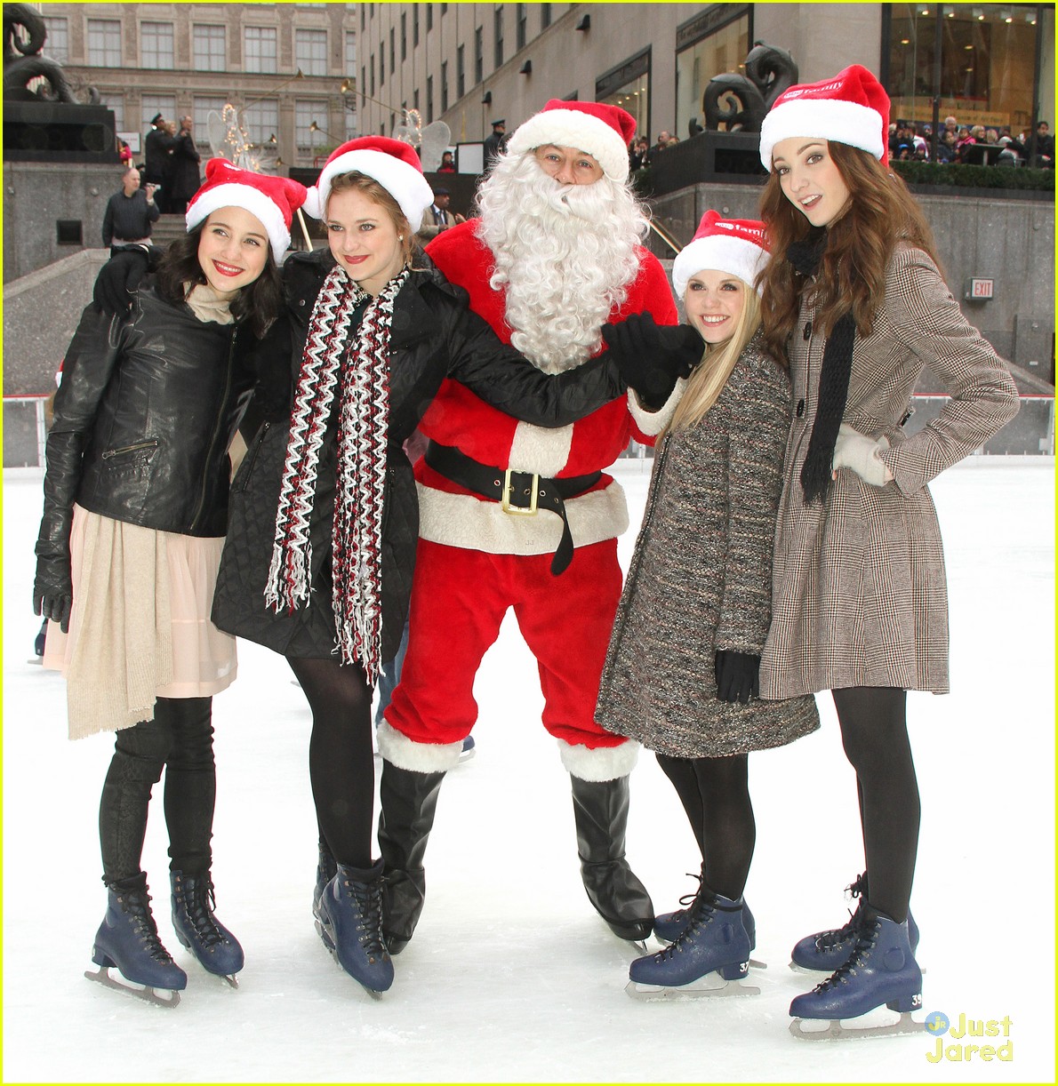 'Bunheads' Cast: Winter Wonderland in New York City!