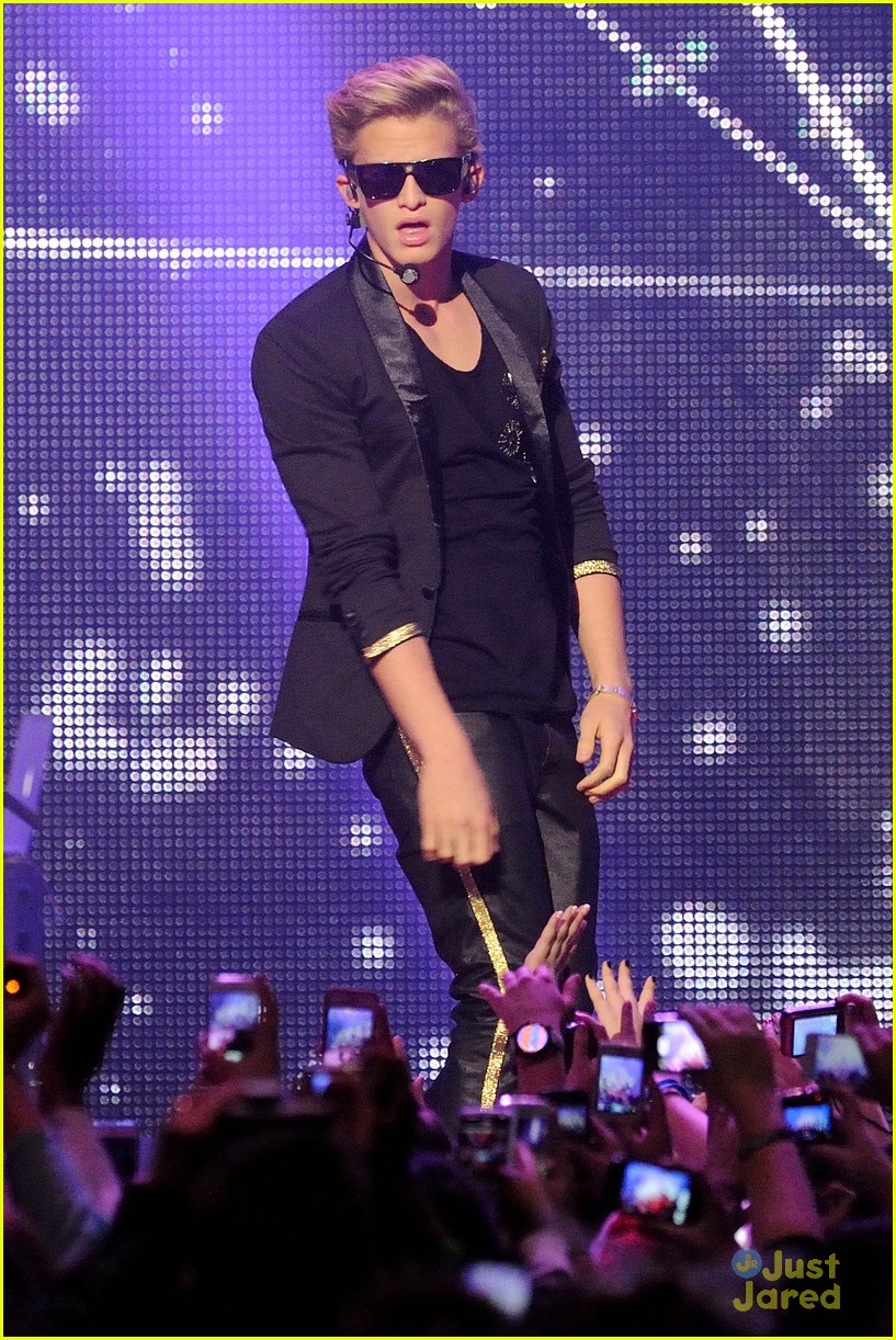 Cody Simpson & Austin Mahone: Big Jingle 2012