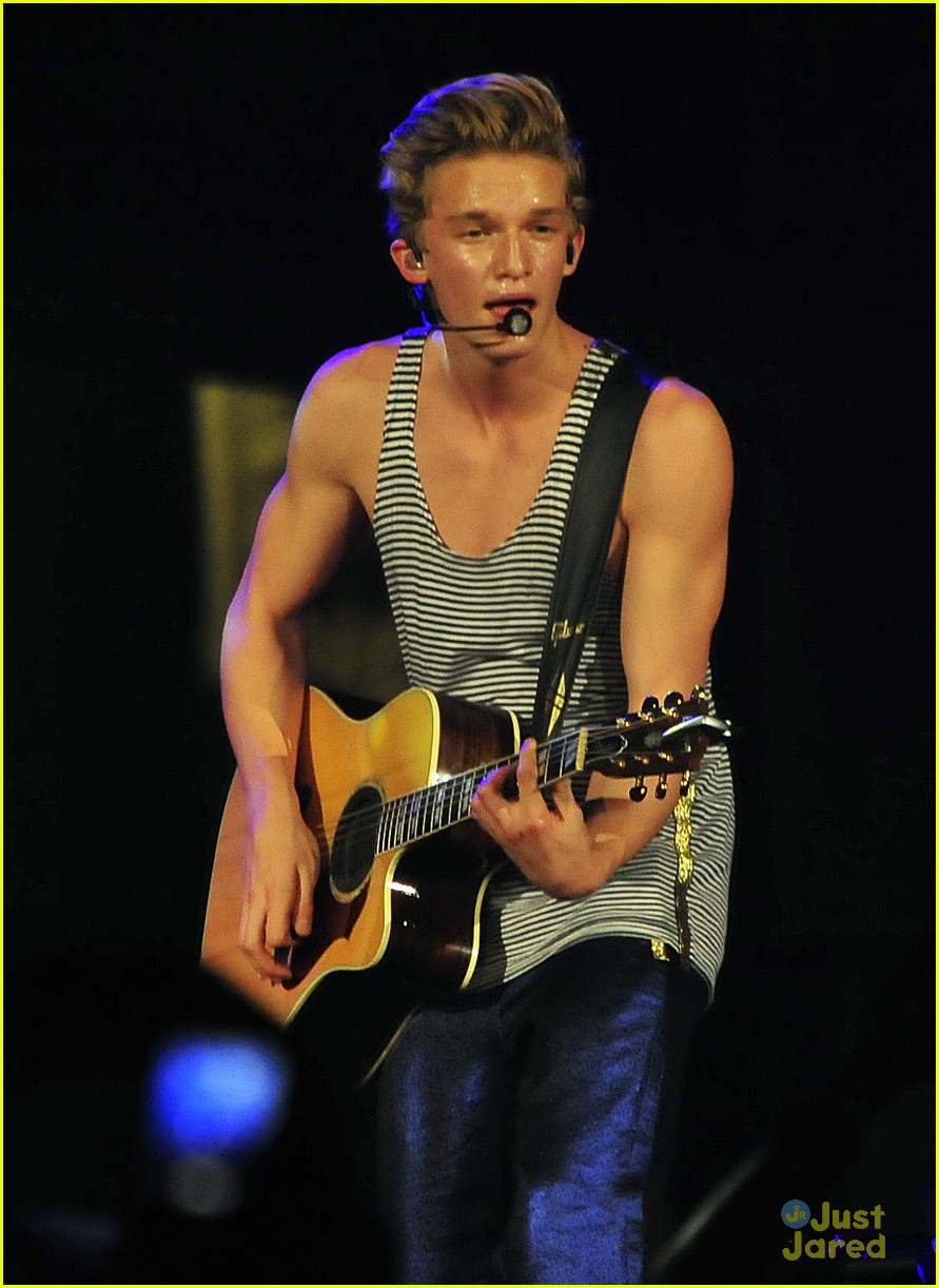Cody Simpson Debuts 'Super Beach Kids' -- Listen Now!