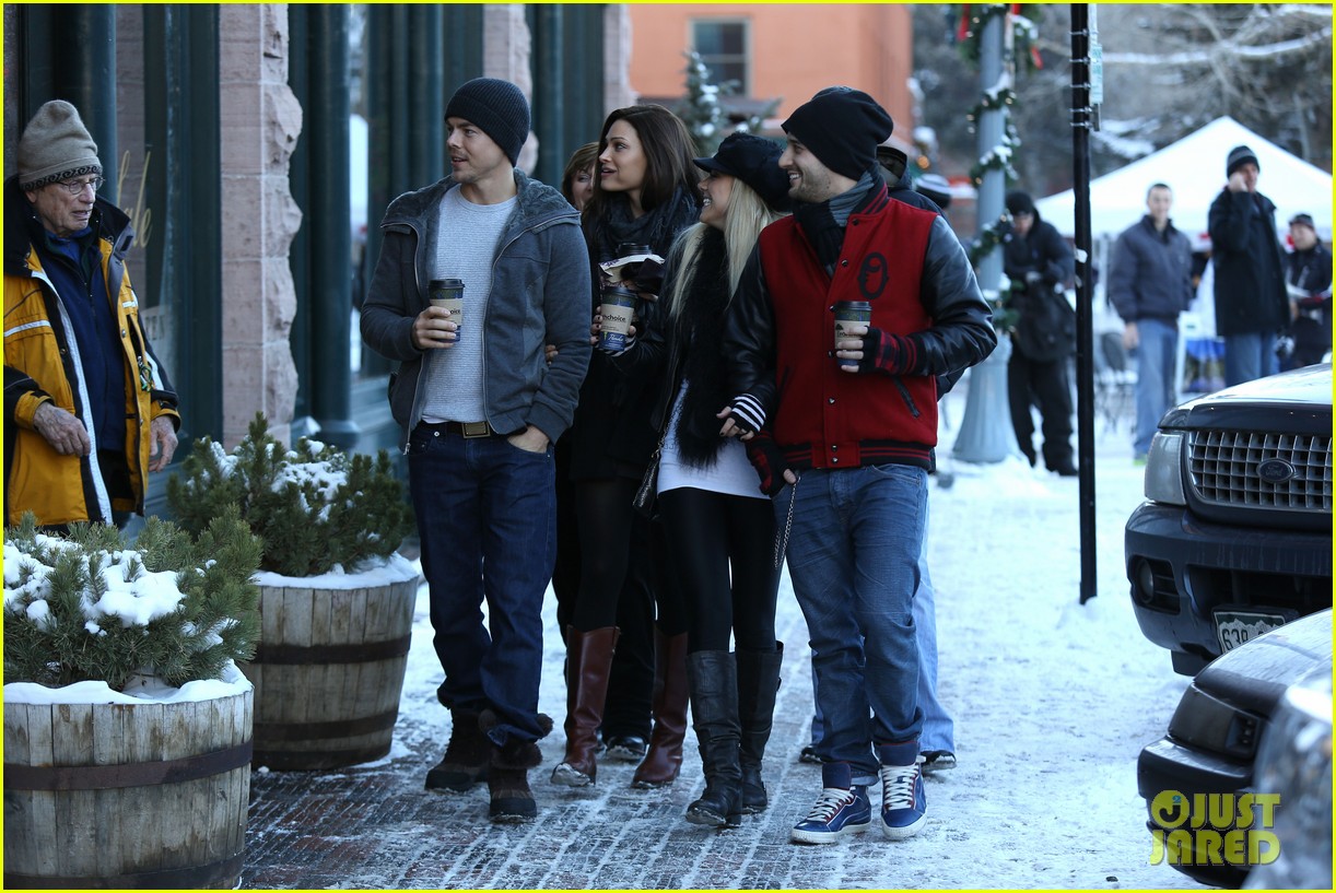 Derek Hough: Double Date with Mark Ballas!
