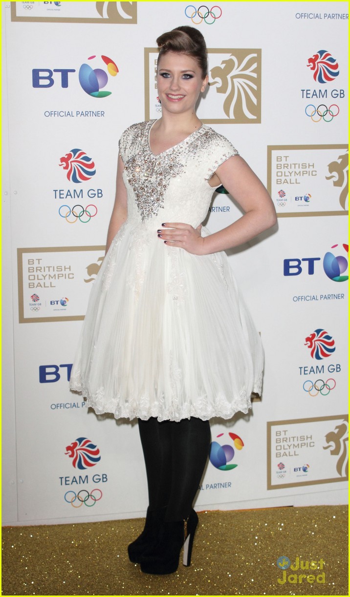 Ella Henderson: British Olympic Ball Performer