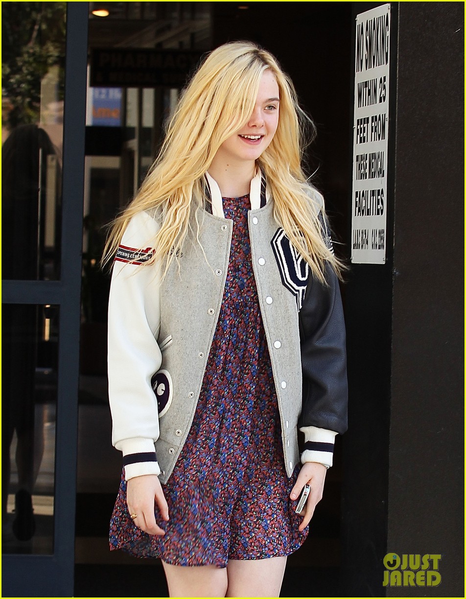 Elle Fanning: Hospital Visit