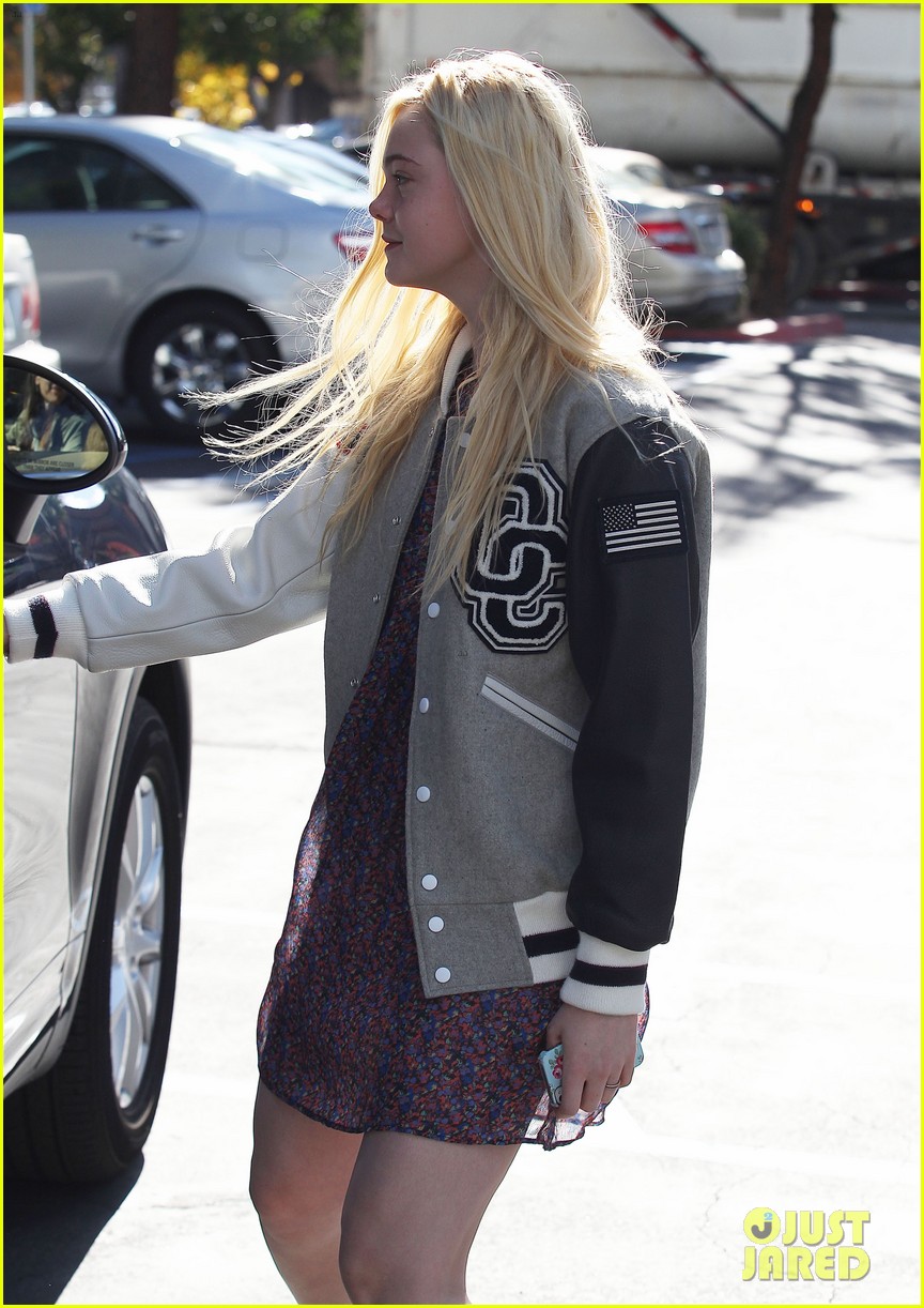 Elle Fanning: Hospital Visit