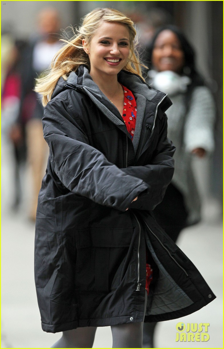 Lea Michele & Dianna Agron: 'Glee' Set with Naya Rivera!