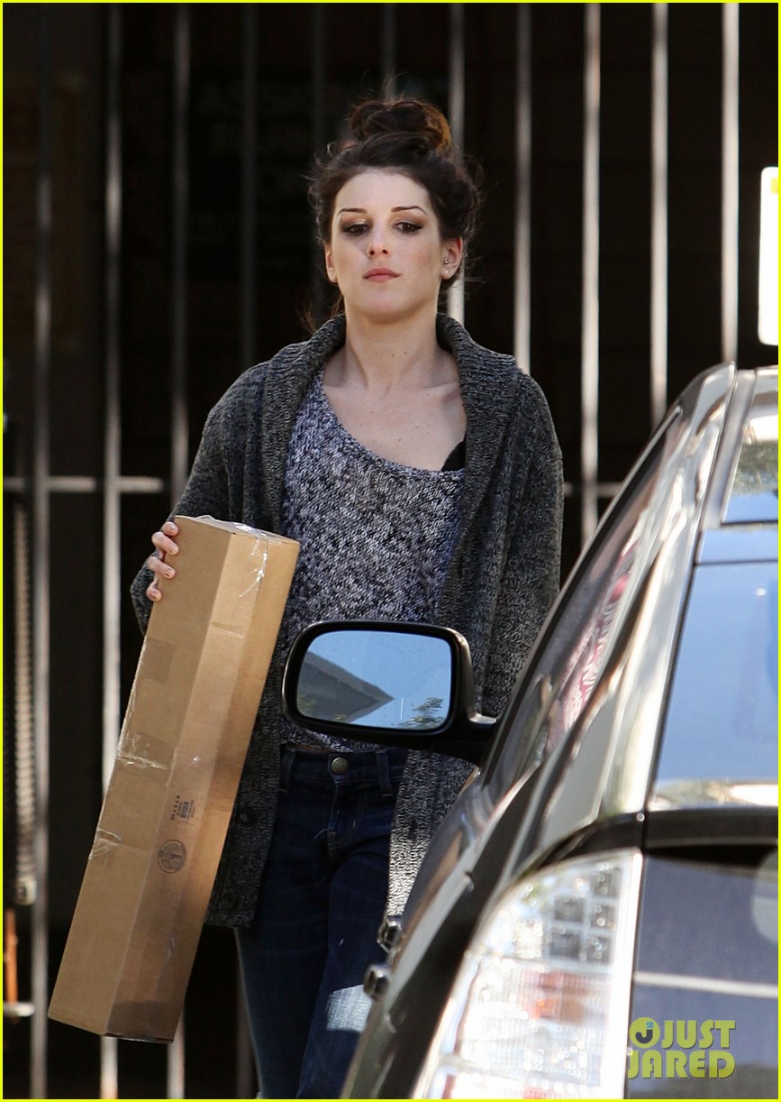 Shenae Grimes & Josh Beech: Matching Couple!