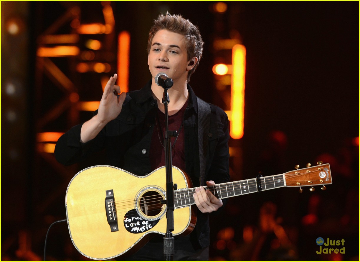 Hunter Hayes: Best New Artist Nominee at 2013 Grammys!