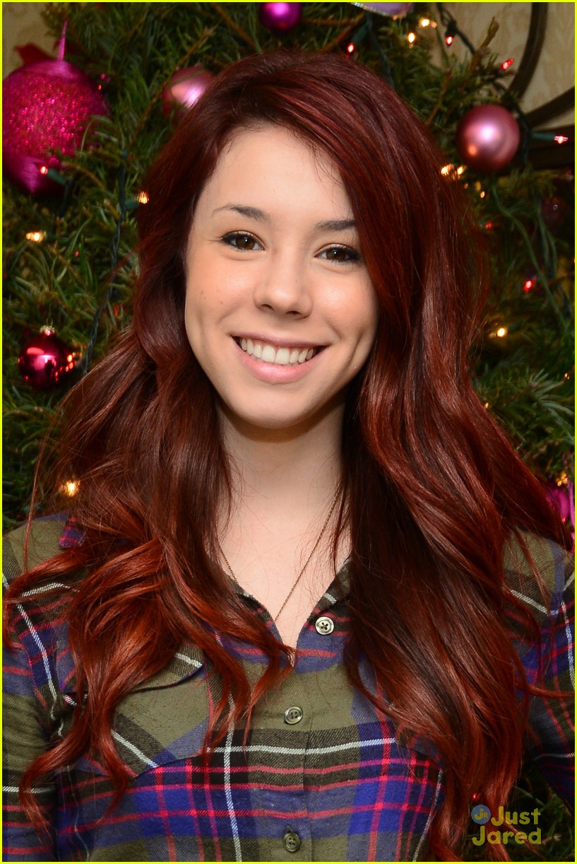 Jillian Rose Reed: Grandparents Gone Wired!