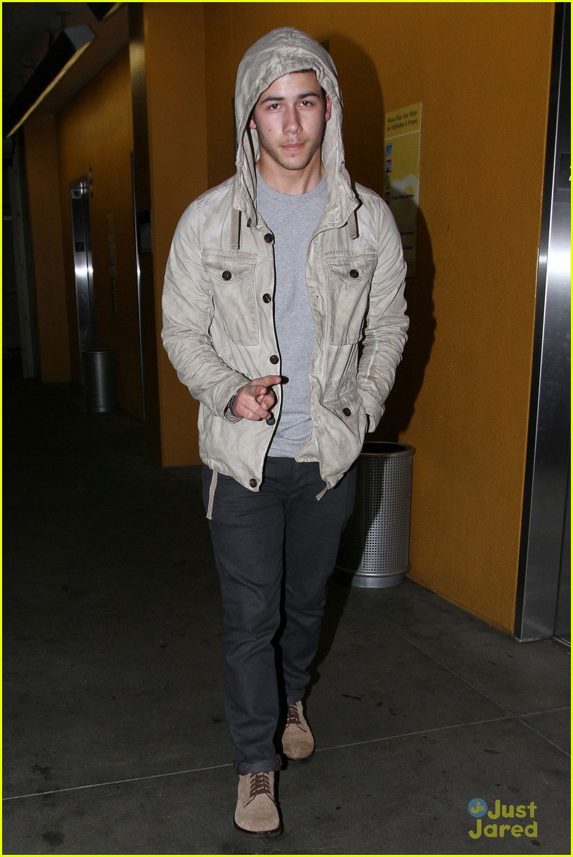 Joe & Nick Jonas: Double Date Night