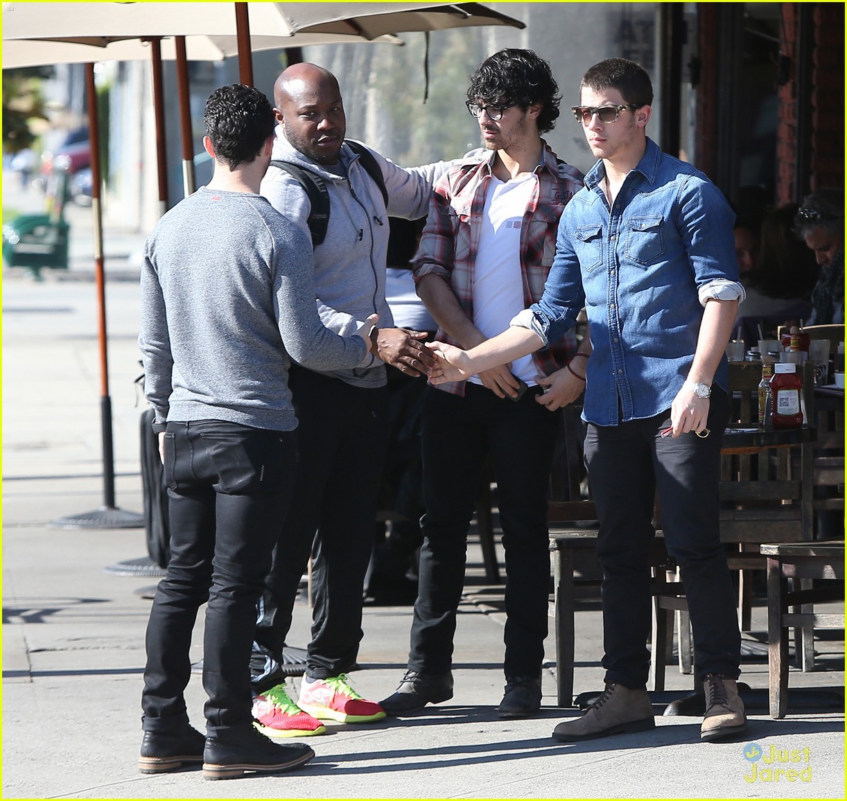Jonas Brothers: Kings Road Cafe Lunch