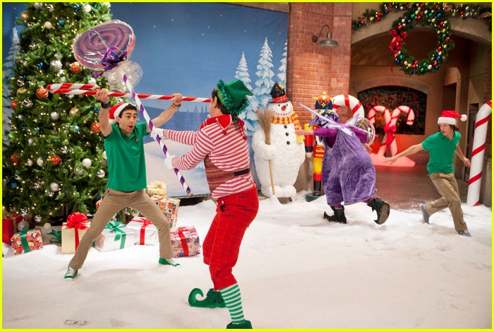 Kickin' It: New Christmas Episode Tomorrow Night!