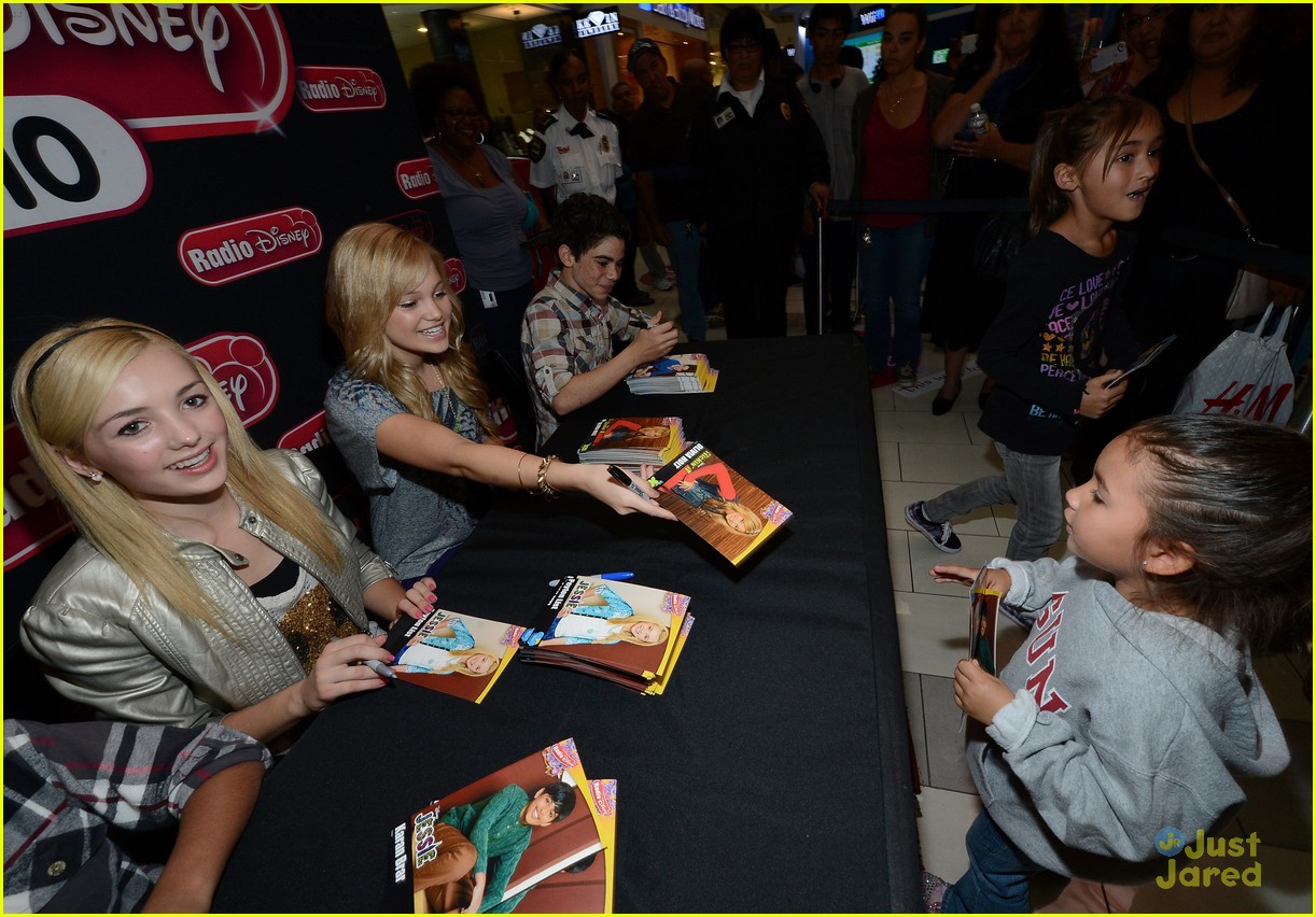 'Kickin' It' Cast: Wii U Showdown with 'Jessie'