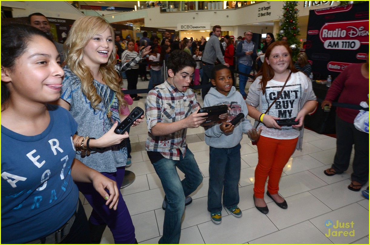 'Kickin' It' Cast: Wii U Showdown with 'Jessie'