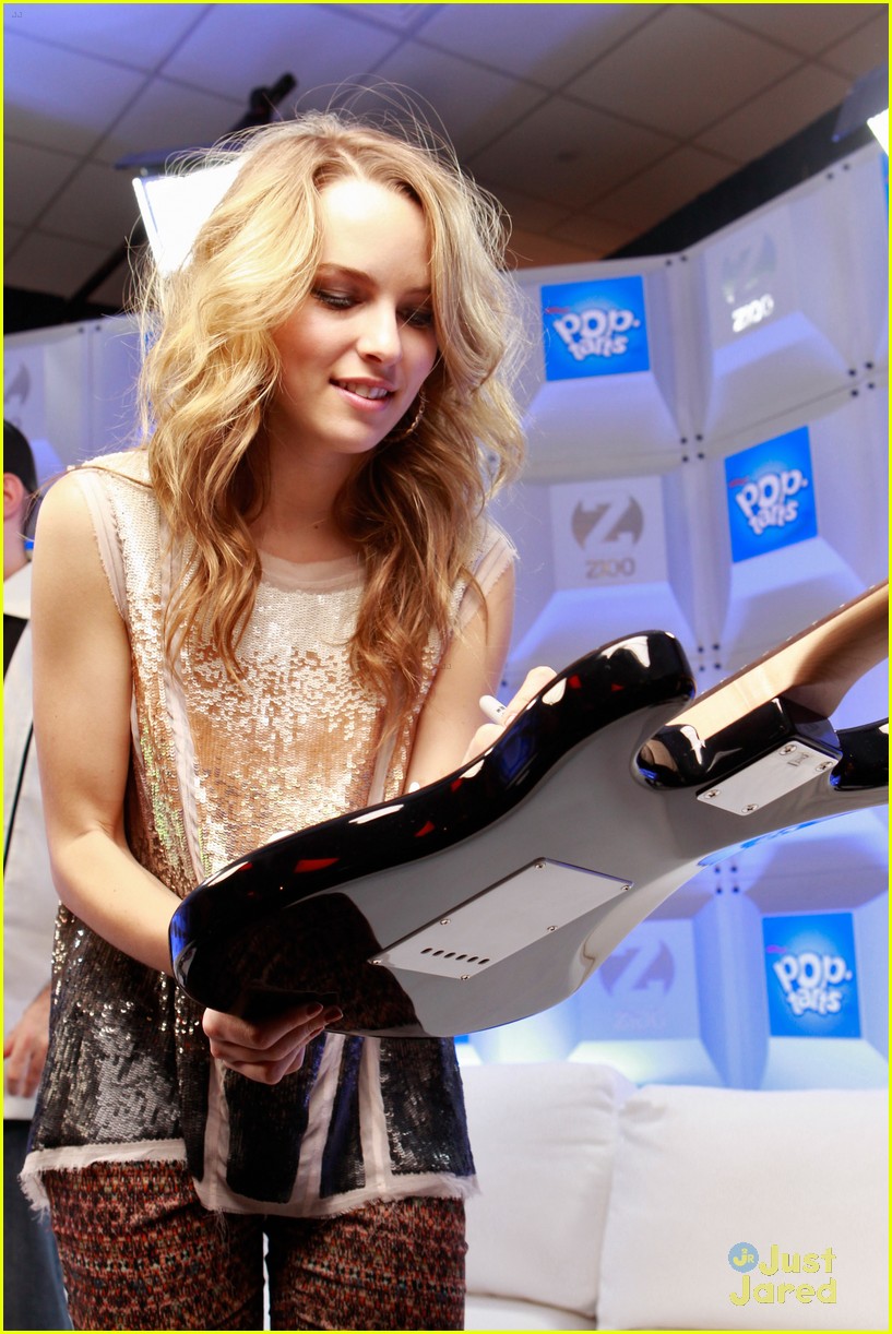 Bridgit Mendler: Red Hot for Tampa's Jingle Ball 2012