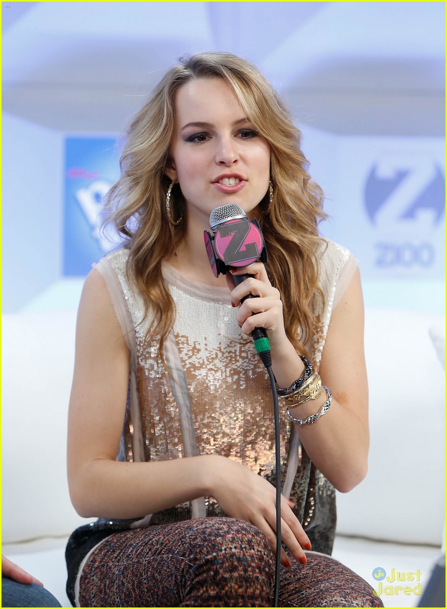 Bridgit Mendler: Red Hot for Tampa's Jingle Ball 2012