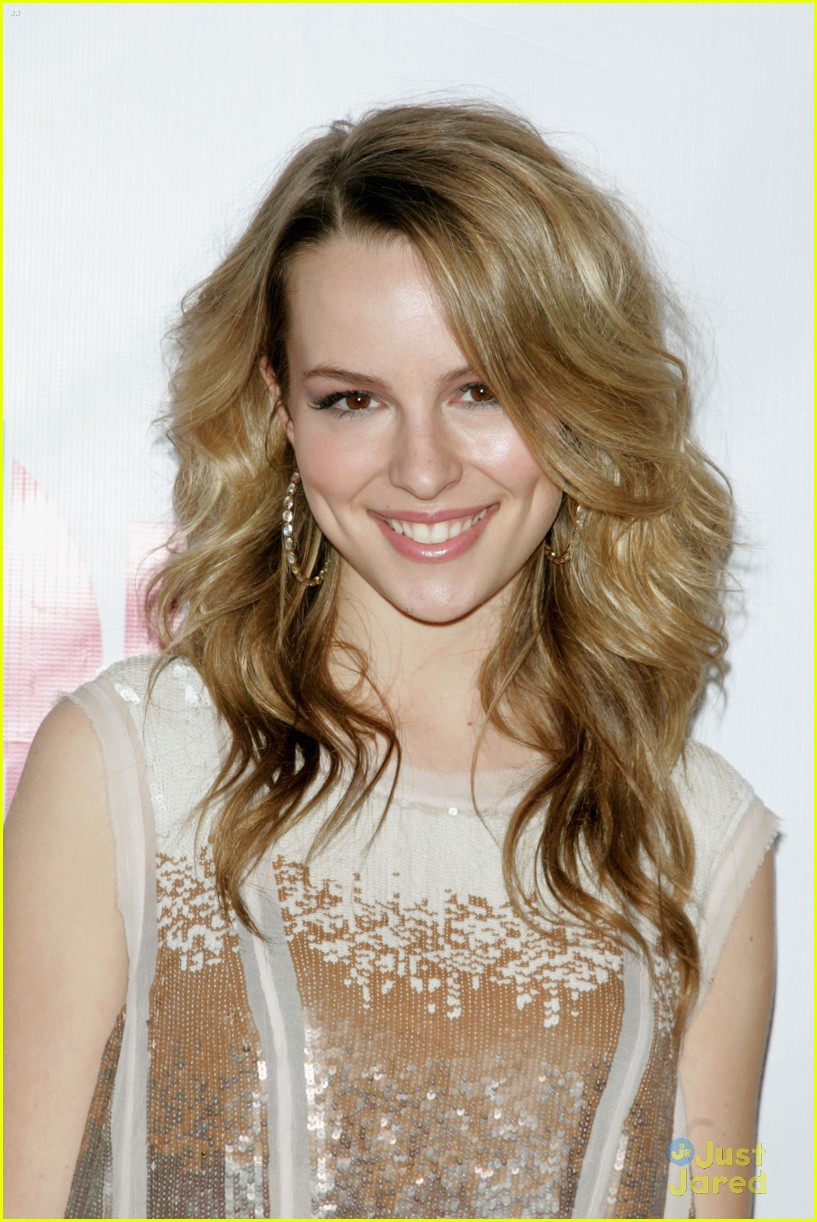 Bridgit Mendler: Z100's Jingle Ball 2012!