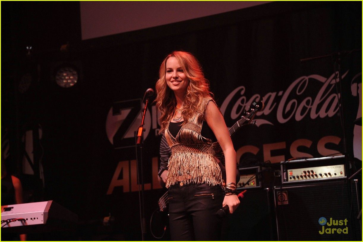 Bridgit Mendler: Z100's Jingle Ball 2012!