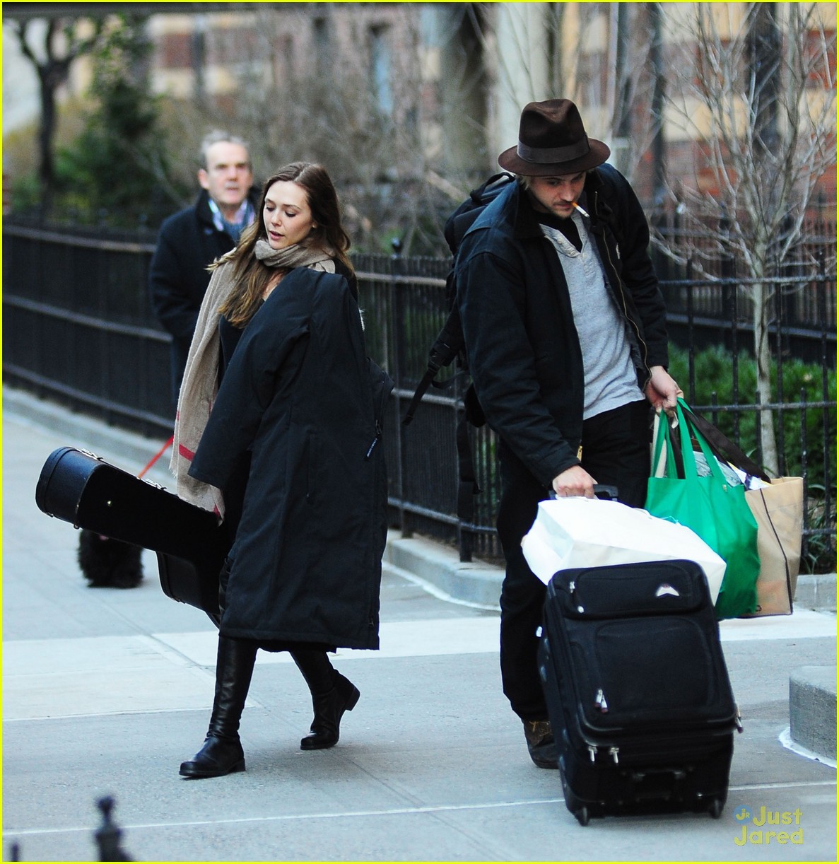 Elizabeth Olsen: Hotel Check Out with Boyd Holbrook