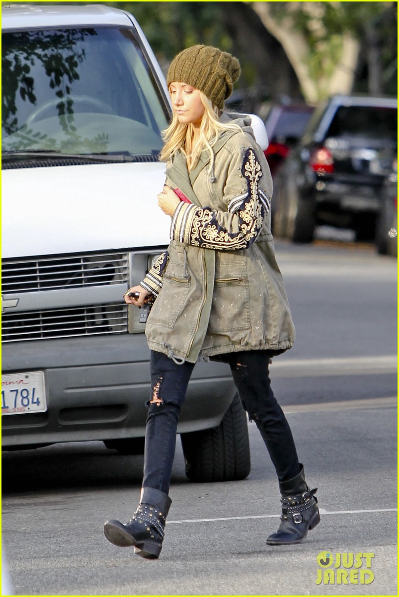 Ashley Tisdale: 'Scary Movie 5' Trailer - Watch Now!