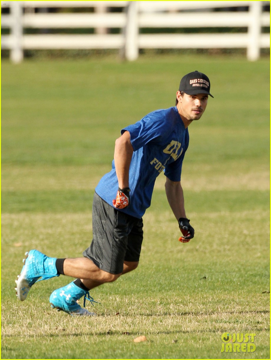 Taylor Lautner: Football Fun with Patrick Schwarzenegger!