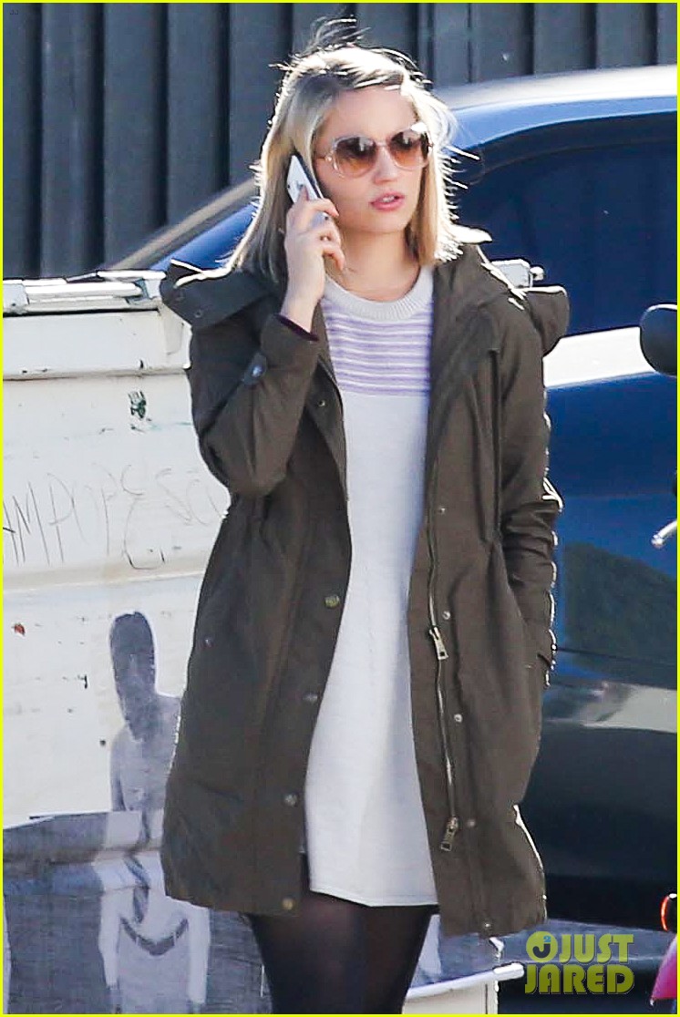 Dianna Agron Takes A Call