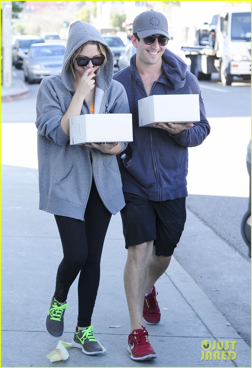 Ashley Benson: Duff's Cakemix Girl