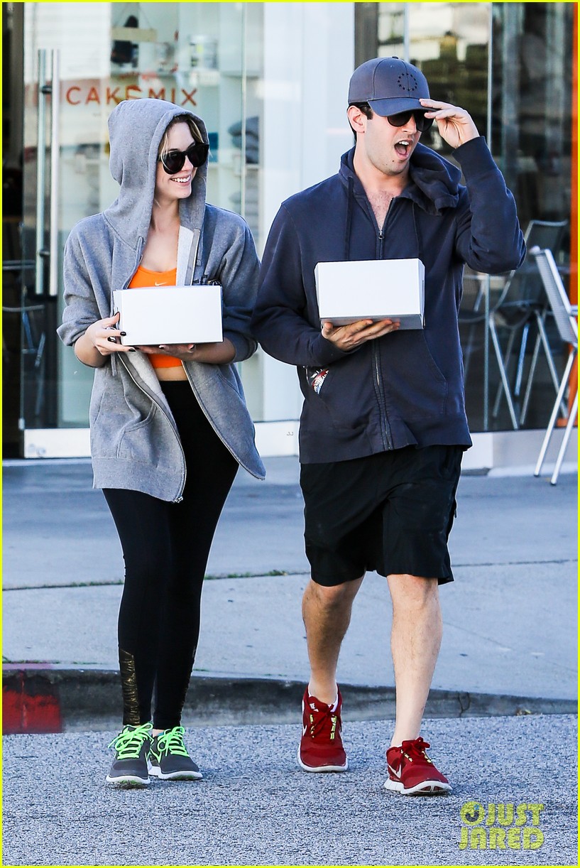 Ashley Benson: Duff's Cakemix Girl