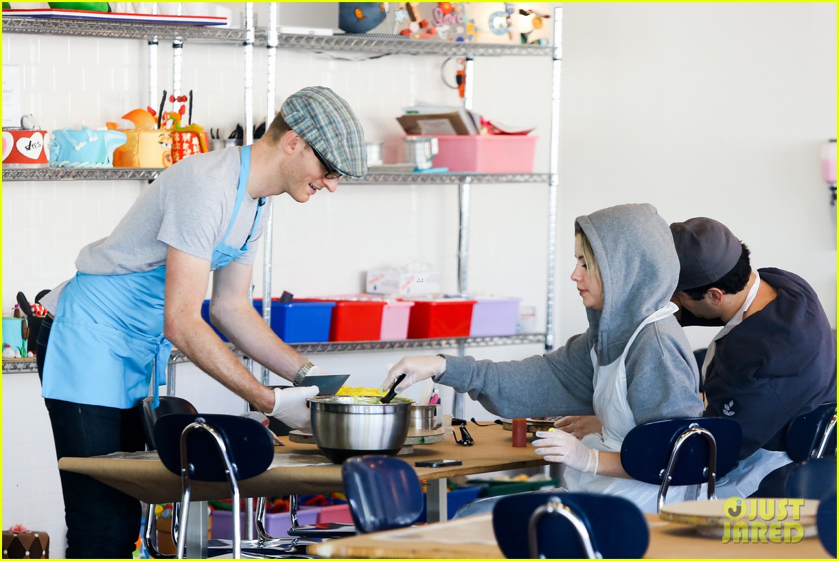 Ashley Benson: Duff's Cakemix Girl