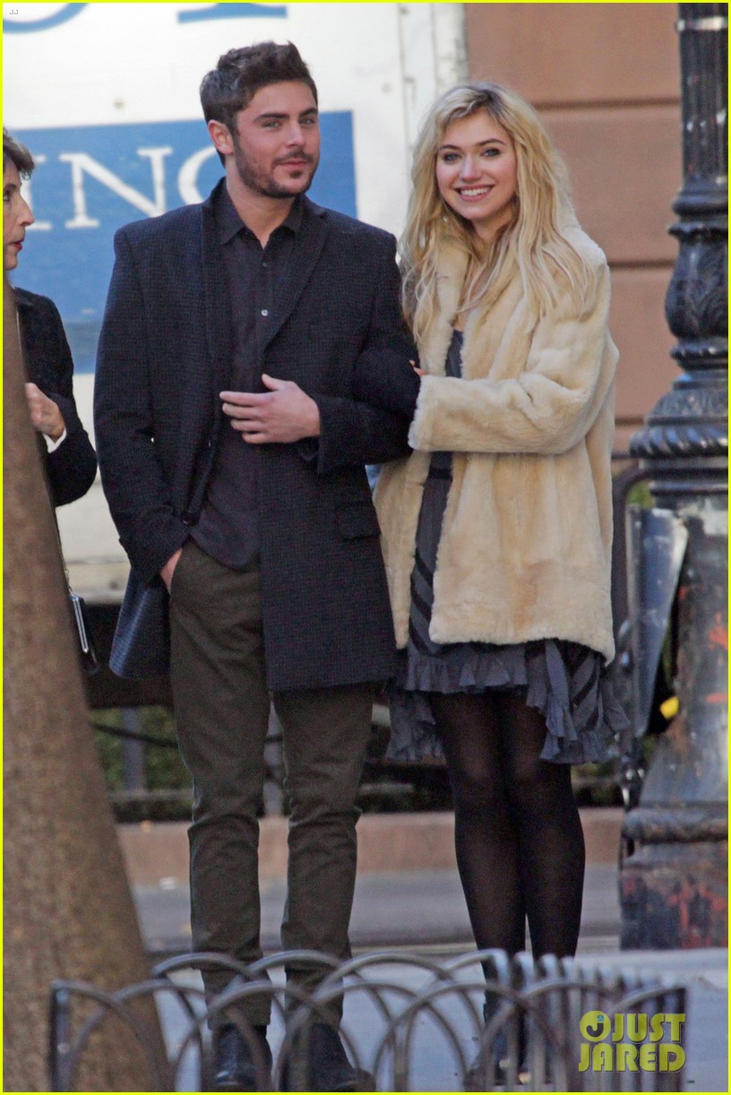 Zac Efron: Arm-In-Arm With Imogen Poots!