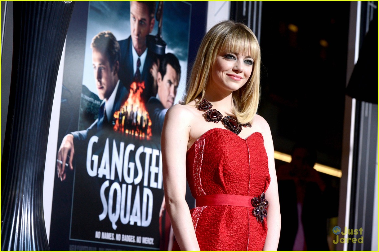 Emma Stone Stuns at 'Gangster Squad' Premiere
