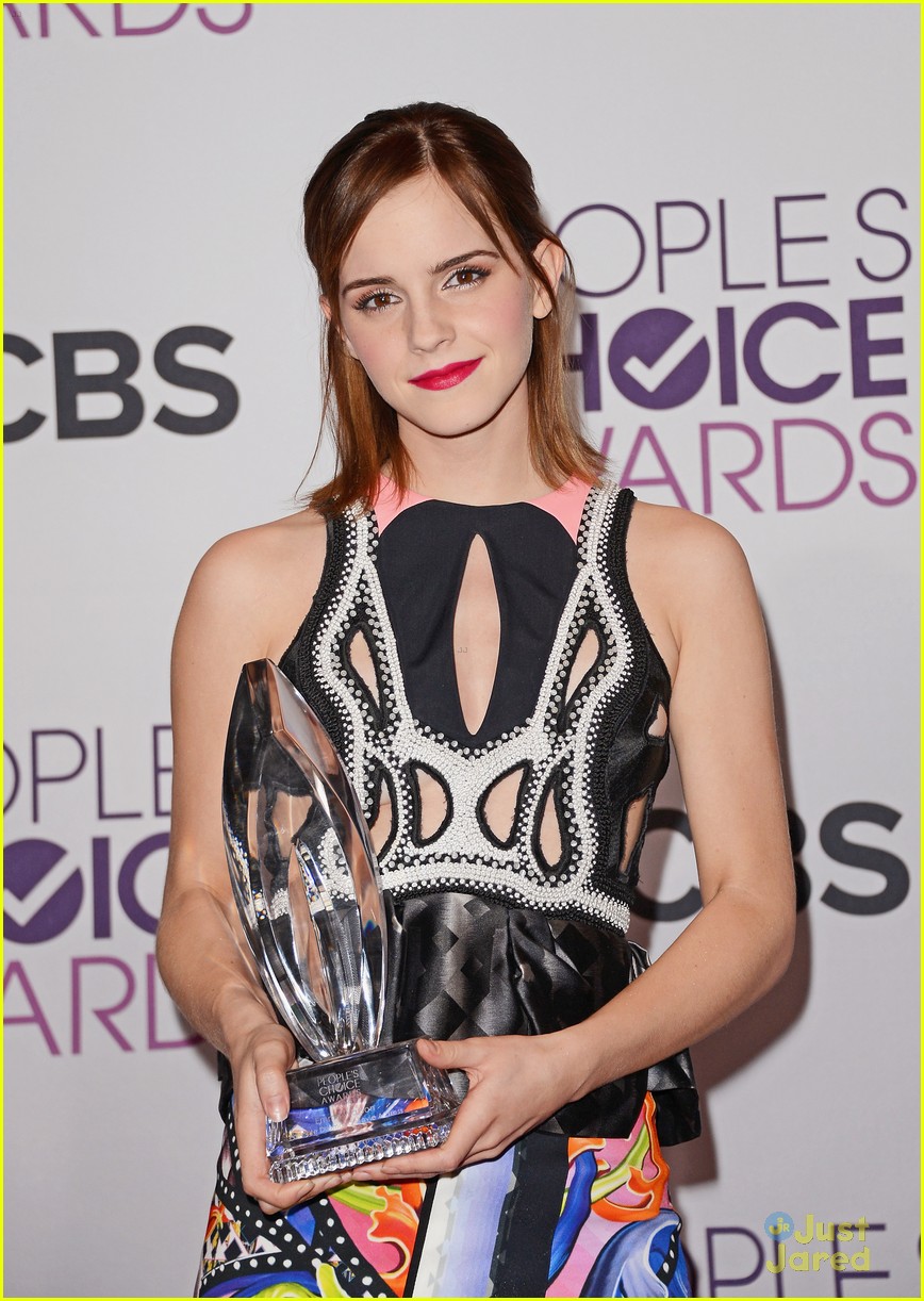 Emma Watson: People's Choice Awards 2013 Winner!