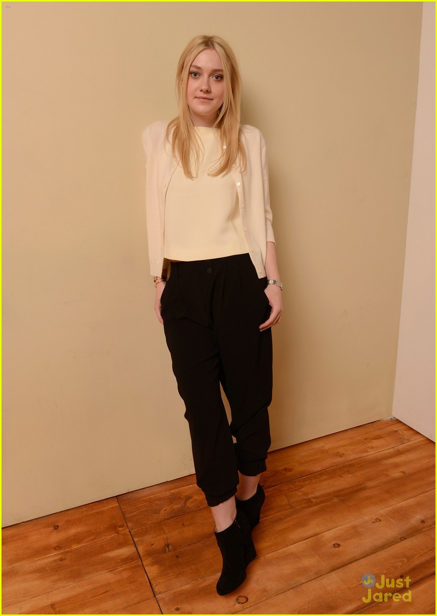 Dakota Fanning & Elizabeth Olsen: 'Very Good Girls' Portraits at Sundance 2013