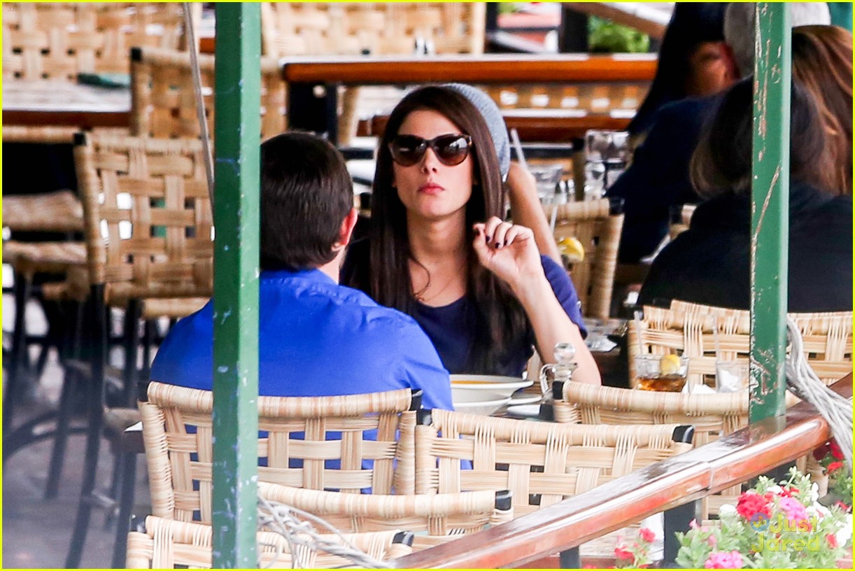 Ashley Greene: Real Food Daily Lunch
