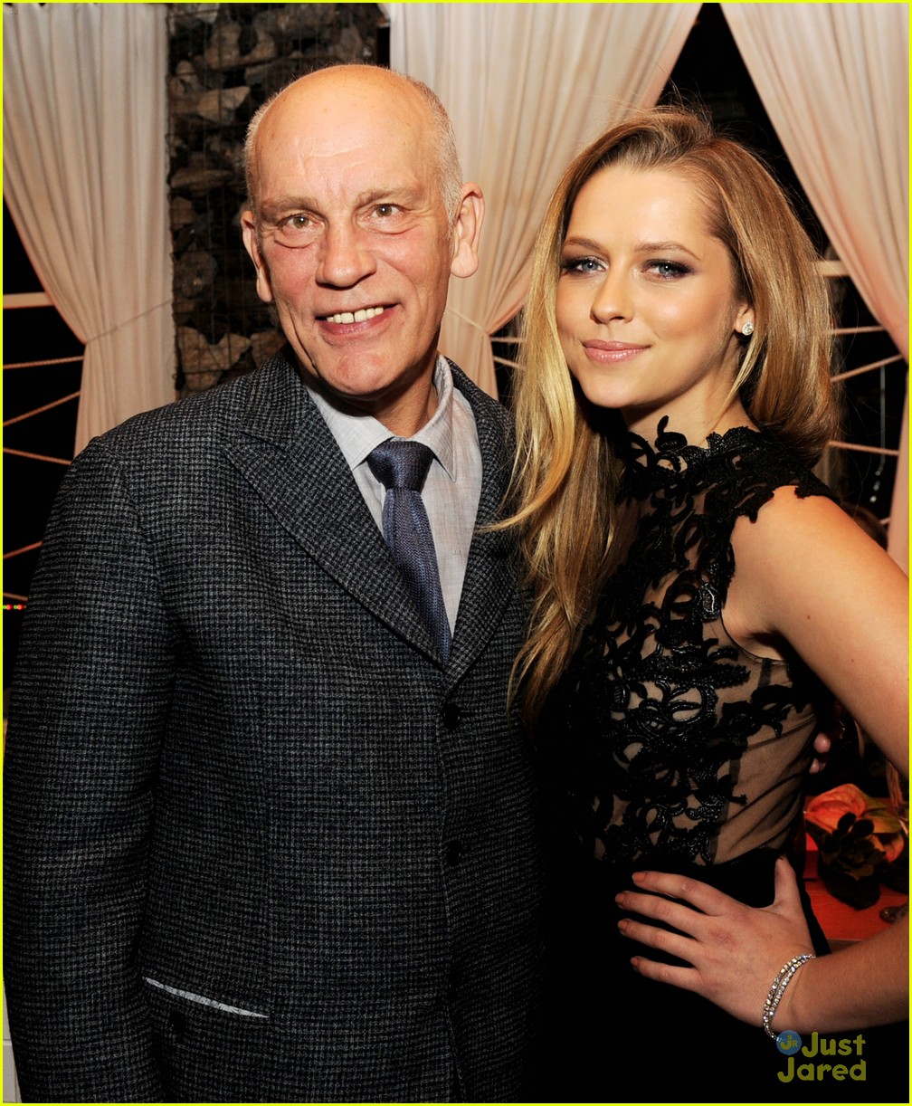 Teresa Palmer & Nicholas Hoult Premiere 'Warm Bodies'