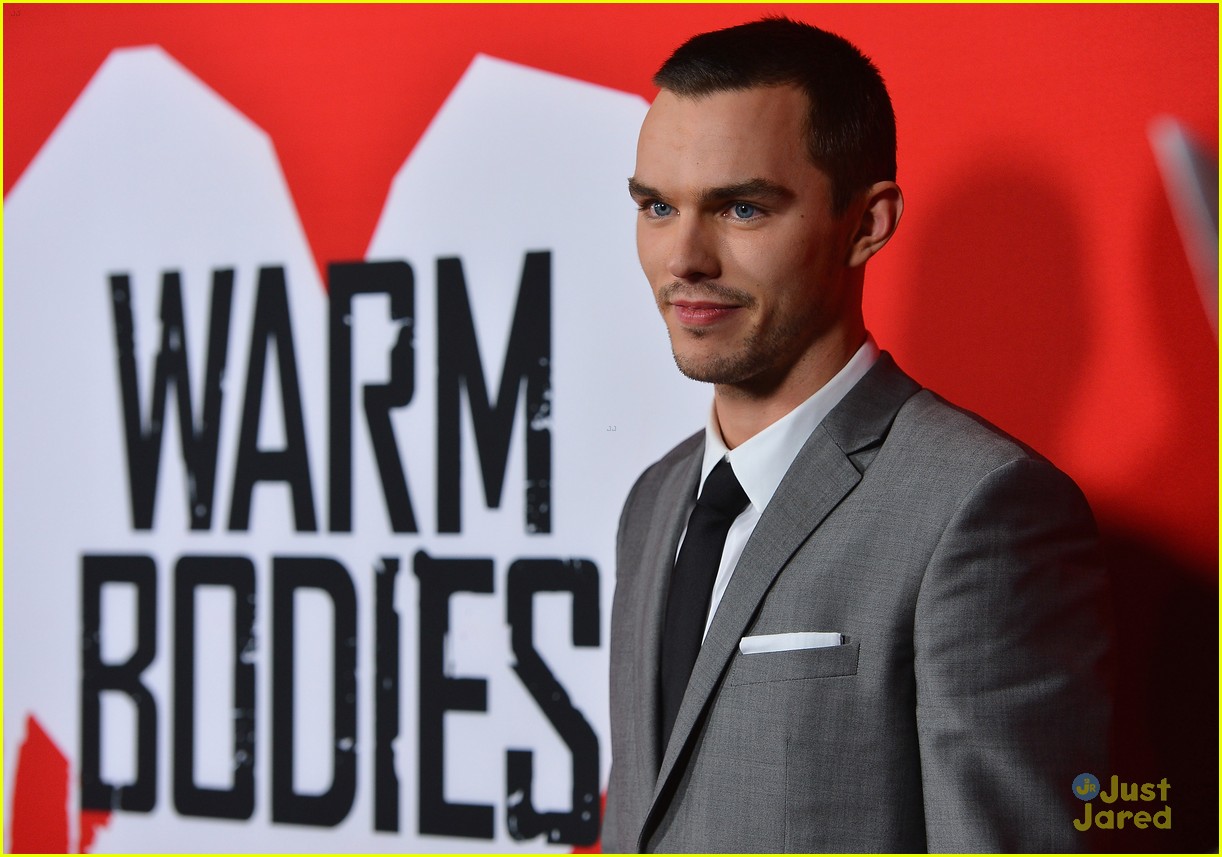 Teresa Palmer & Nicholas Hoult Premiere 'Warm Bodies'