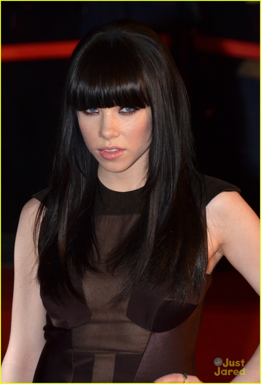 Carly Rae Jepsen: NRJ Music Awards 2013 Performance -- Watch Now!
