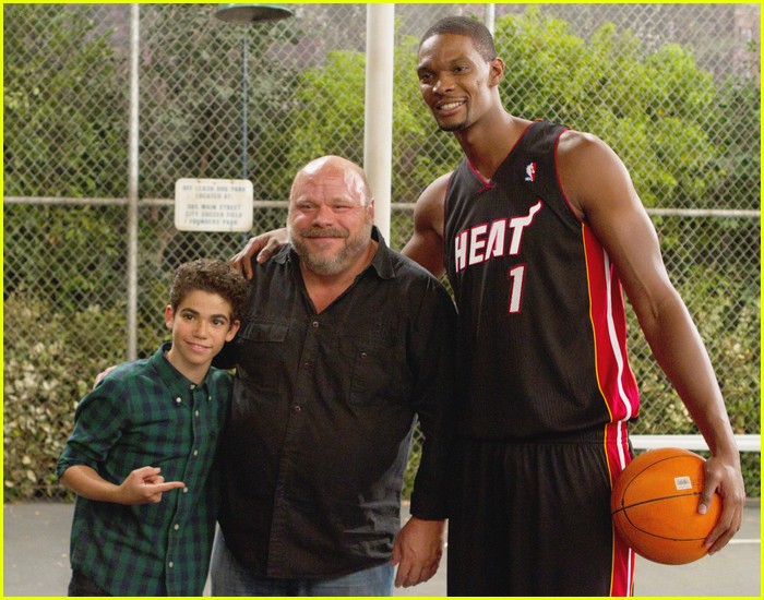 Chris Bosh Guest Stars on 'Jessie'