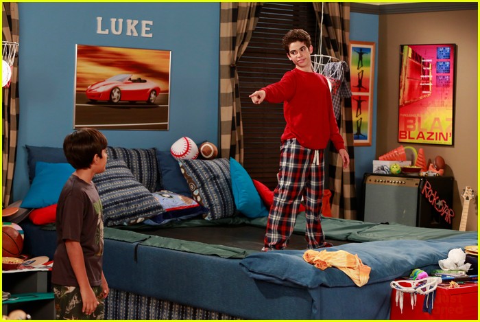 Debby Ryan & Karan Brar: New 'Jessie' This Friday!