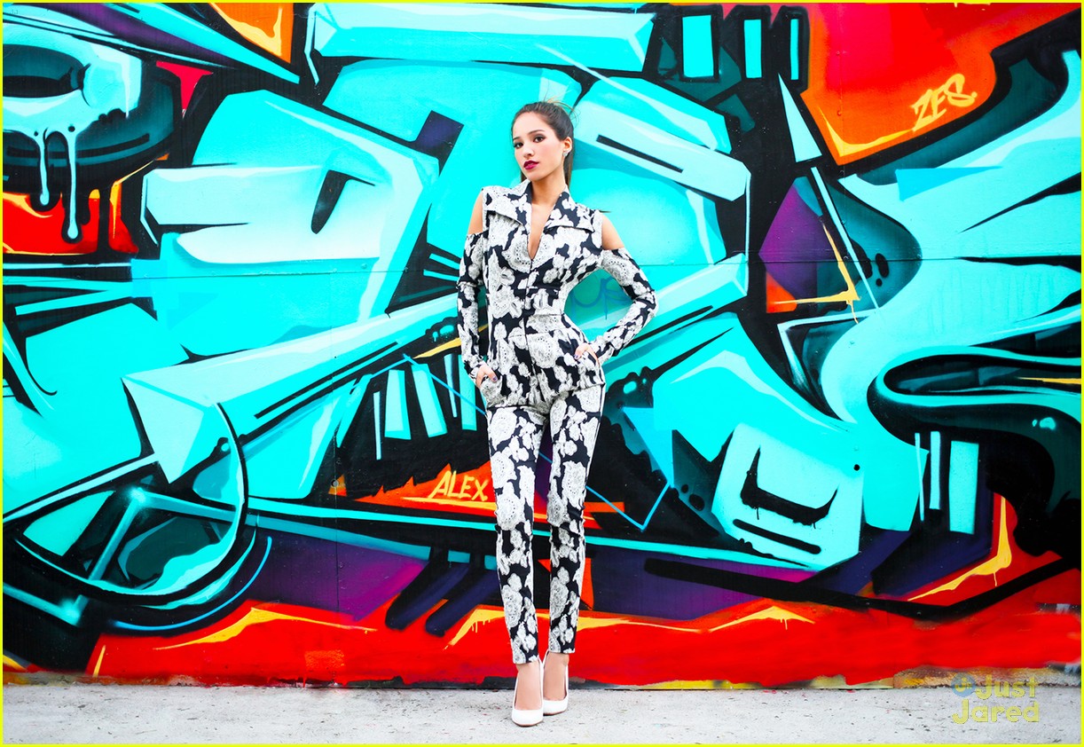 Kelsey Chow: JJJ Portrait Session