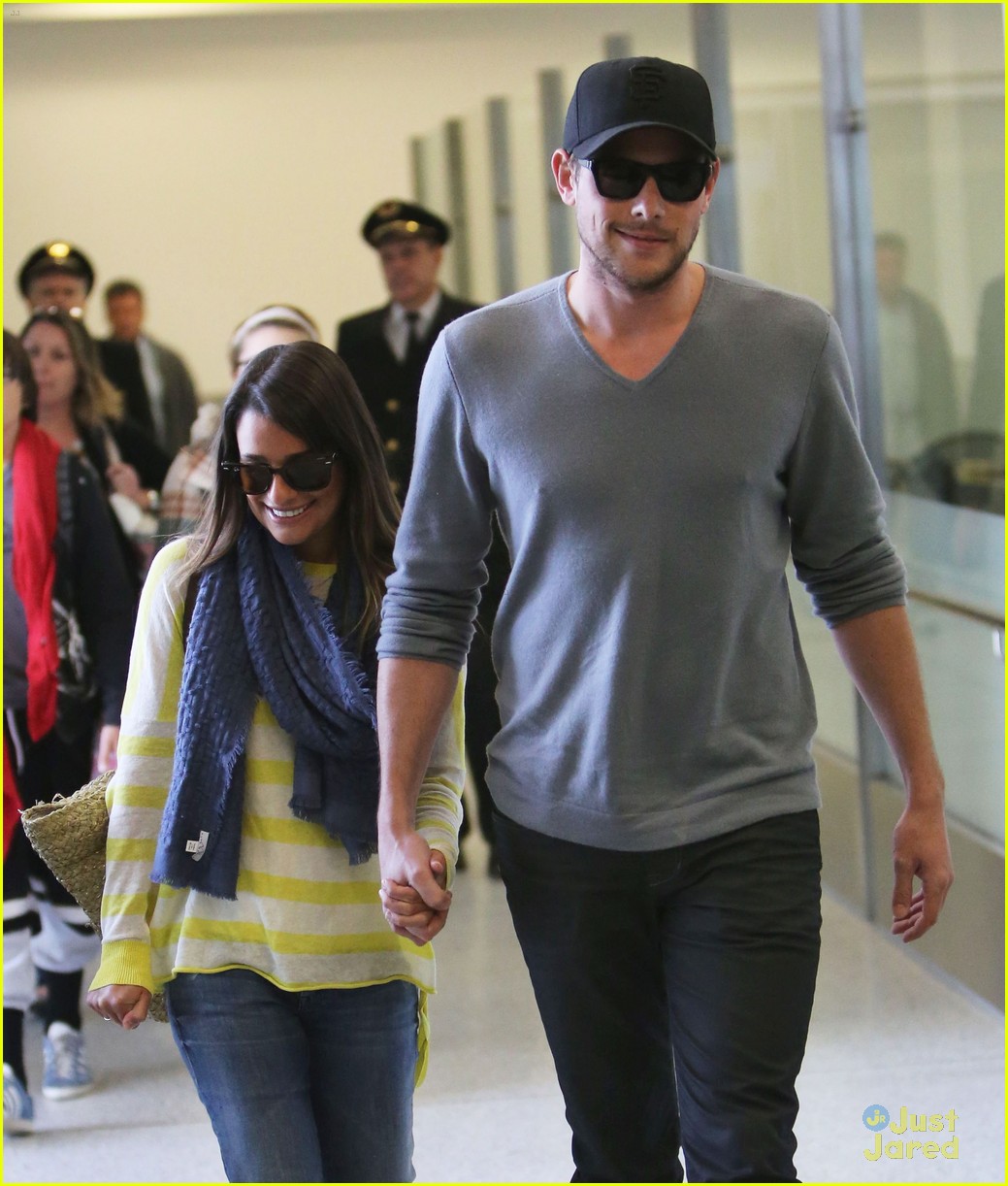 Lea Michele & Cory Monteith: Holding Hands After Hawaii Vacation