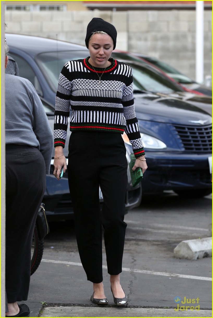 Miley Cyrus: Lunch at Hugo's