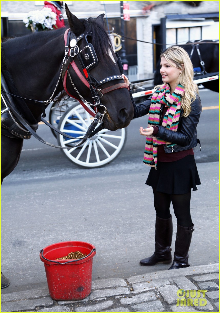 Stefanie Scott: New York City Girl!