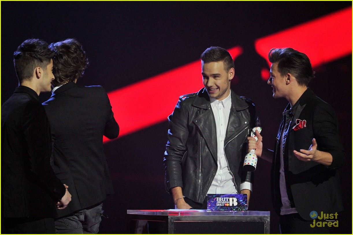 One Direction: BRIT Awards 2013 'One Way Or Another' Performance -- Watch Now!